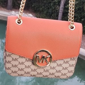 Michael Kors New purse monogram orange beige crossbody good chain